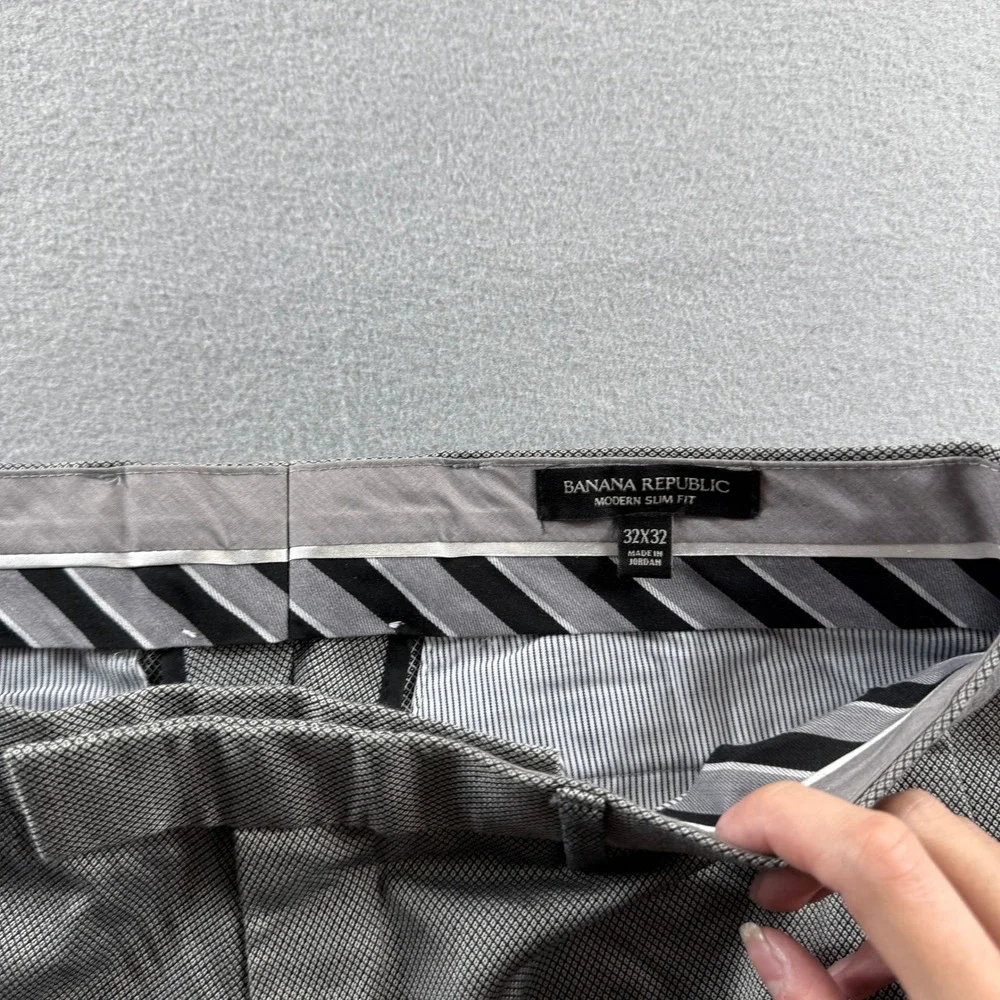 Banana Republic Modern Slim Fit Men 32x32 Gray Micro Pattern Dress Pants